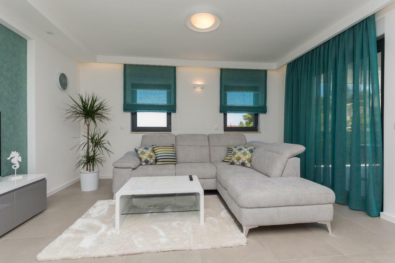Villa Vid Apartments - Makarska Exklusiv Kültér fotó
